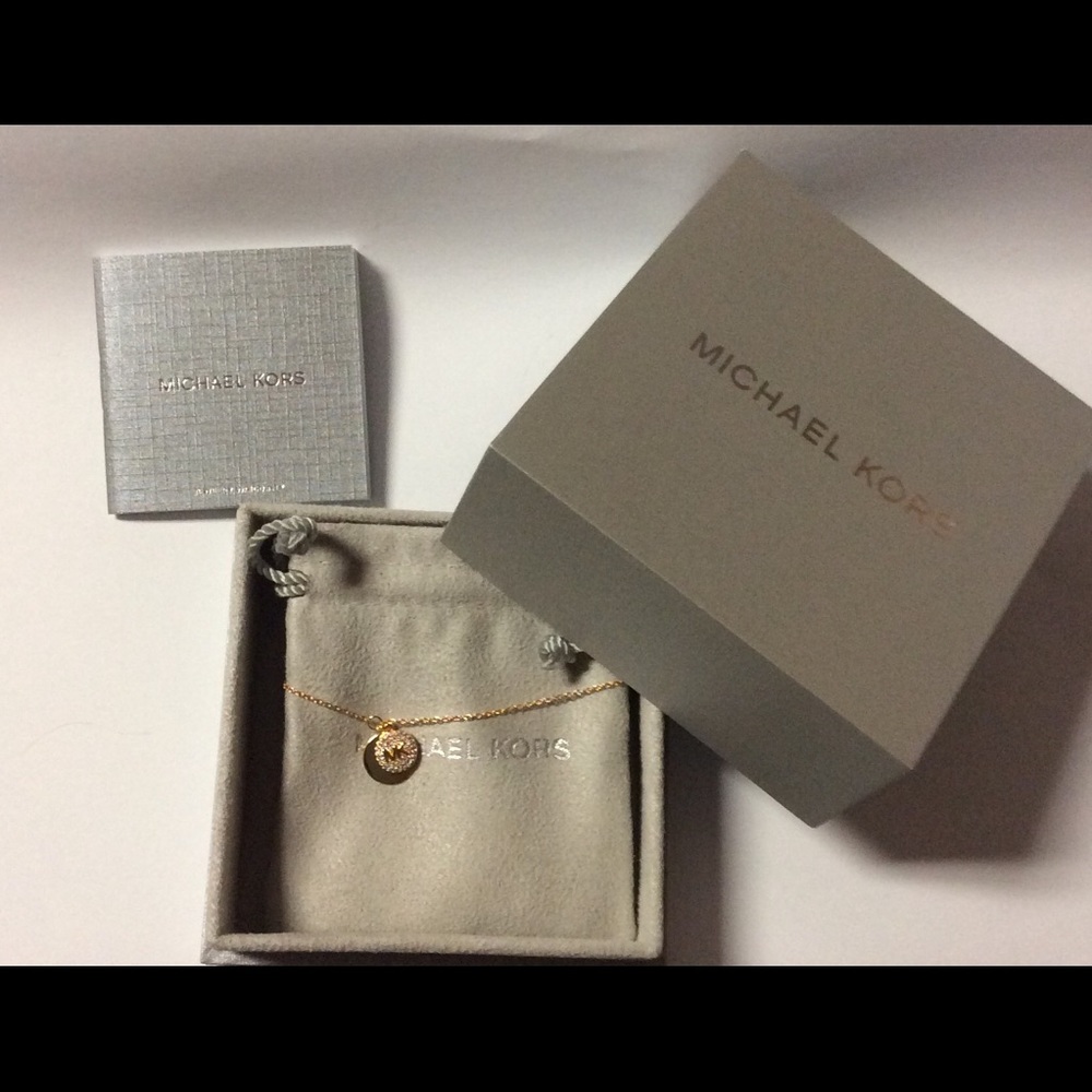 Authentic Michael Kors Pavé Halo Slider Bracelet - Picture 3 of 9